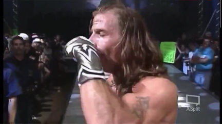 suce une queue catch montage wwe