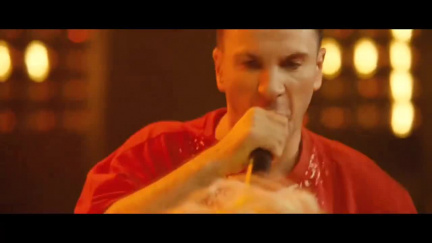 fatal bazouka rap contender film