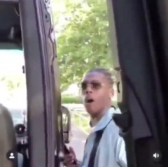 ohhh hahah koba lade supreise minivan