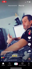 Pourquoi tu veux me bouffer les pieds, parce que j&#039;aime bien tes pieds, je vais pas te les manger, je vais te les lecher