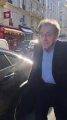 Taisez-vous, Taisez-vous... connard
