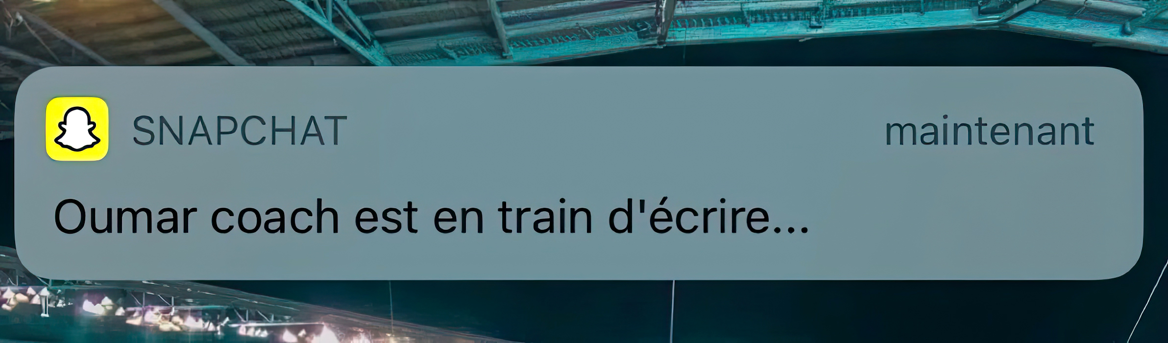 Oumar coach est en train d'écrire