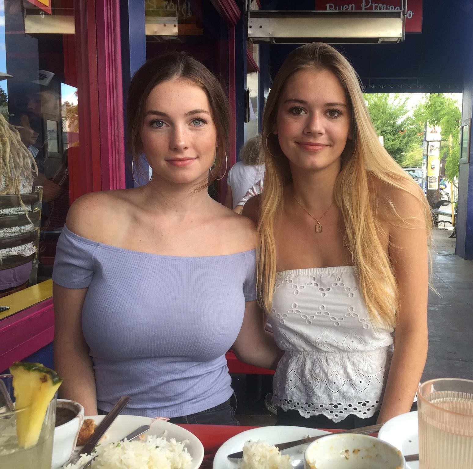 Big boobs vs small boobs