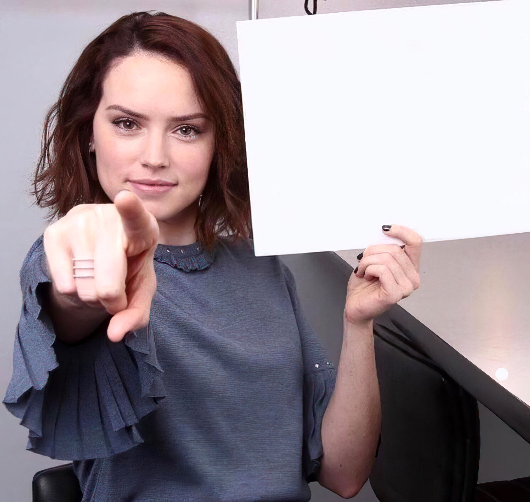 Daisy Ridley pointing