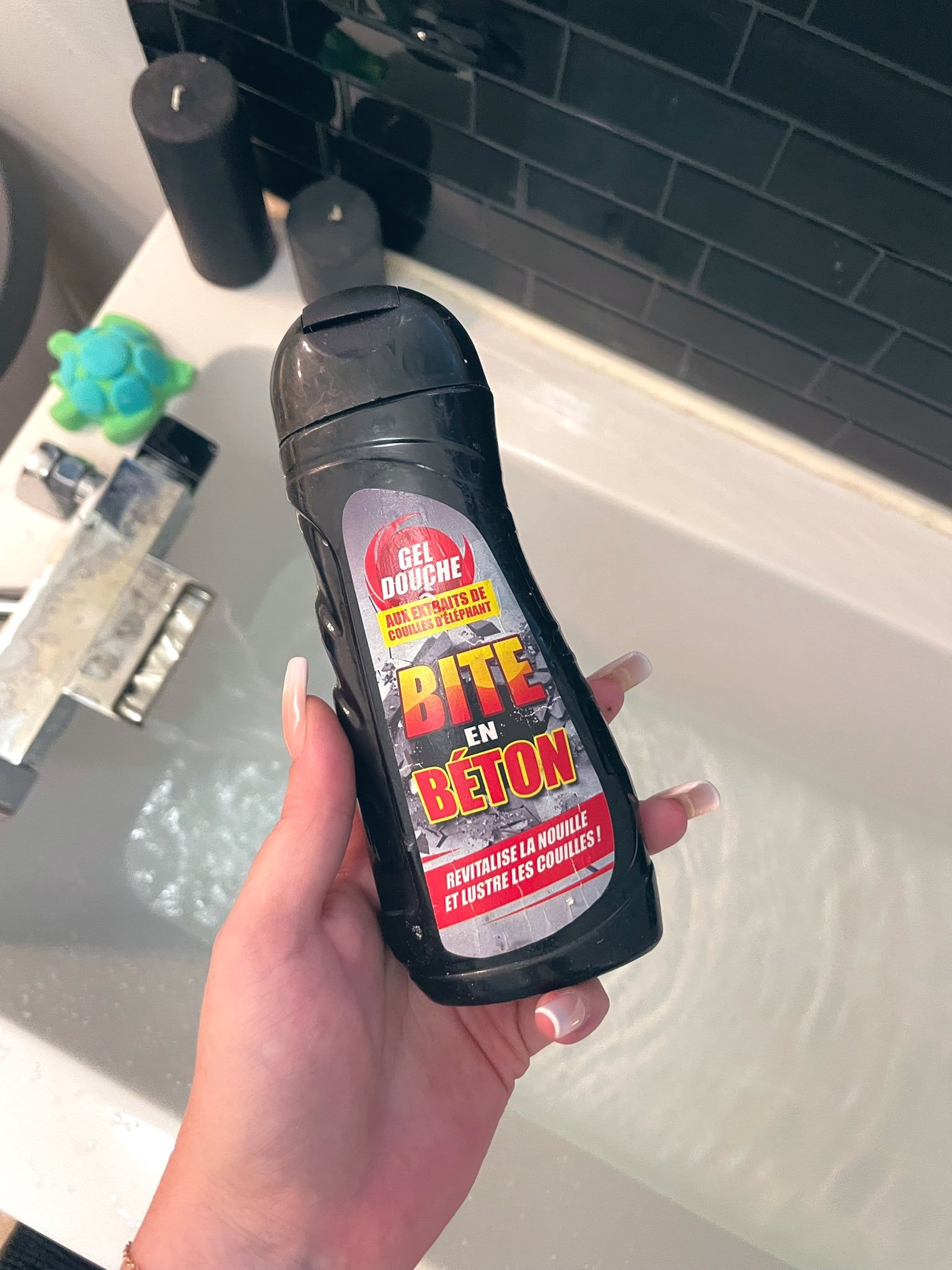 bite en beton gel douche
