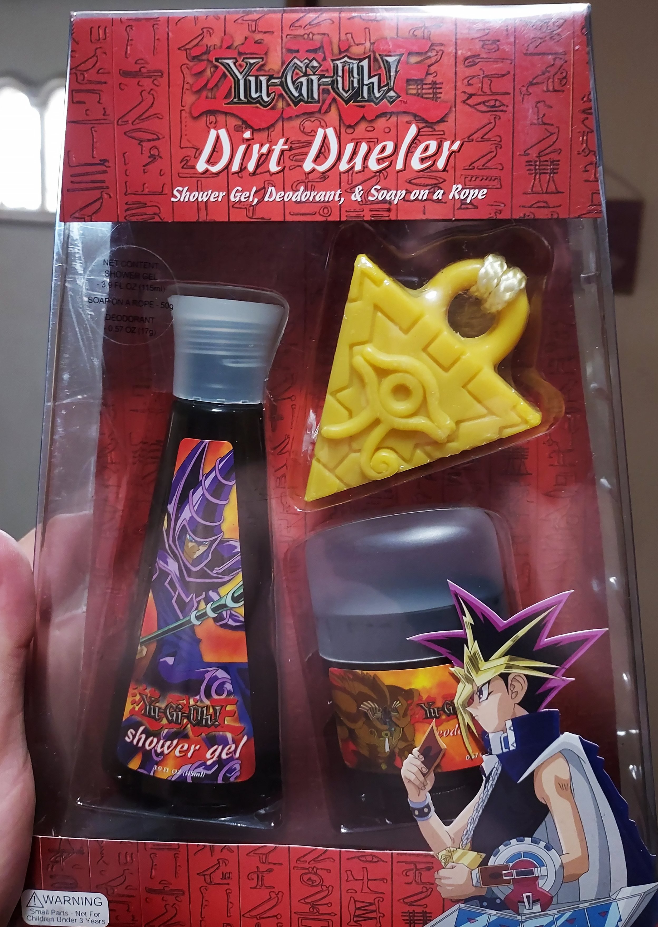 pack bundle coffret YU-GI-OH gel douche shower gel deodorant soap savon