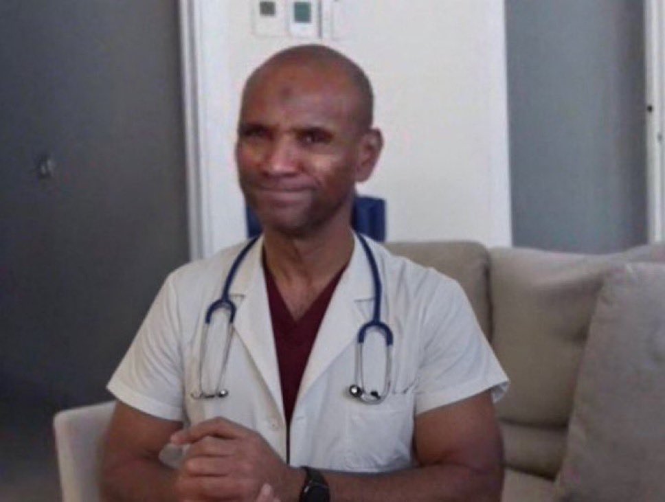Eric Abidal version docteur pas sûr de lui