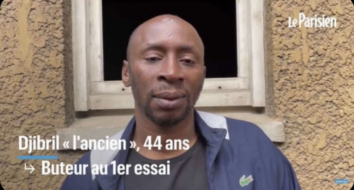 Djibril l'ancienn 44 ans buteur au 1er essai Le Parisien