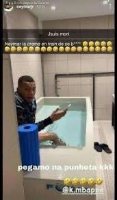 Snap mbappe qui se branle cramé Jsuis mort Neymar la cramé en trin de br branle