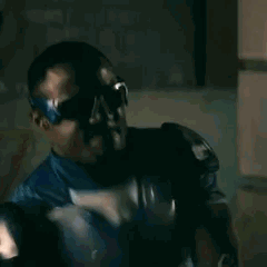 A-Train qui se masturbe/branle extrêmement vite