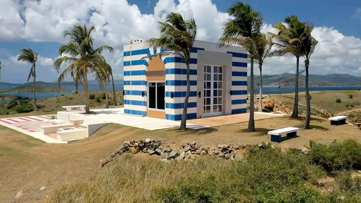 Vue du temple d'Jeffrey Epstein sur l'île de Little Saint James