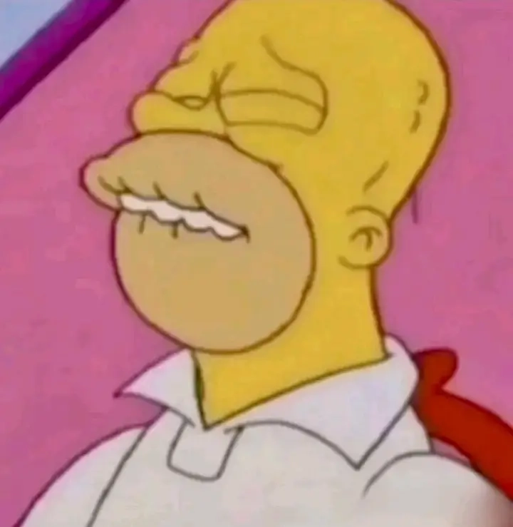 Homer Simpson fait une grimace de soulagement ou de dégoût