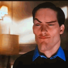 Tobey Maguire affiche un visage GigaChad exagéré