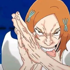 Orihime Inoue avec le visage et la pose de Todo