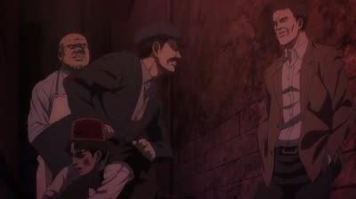 Des hommes battent Ramzi dans une ruelle (attaque des titans)