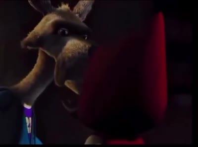 Le Loup qui passe devant le Petit Chaperon Rouge de manière suspecte, menaçante