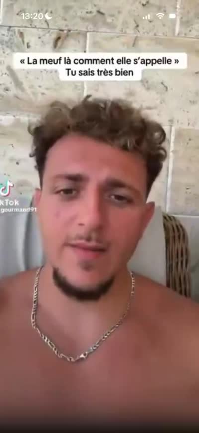 TikTok - BR gourmand91, Vous voyez quand vous parlez de meuf tout ça et vous faites genre ouais vous avez vu la meuf et l'autre là comment ils s'appellent les deux là ils sont séparés ? Arrêtez de faire genre. Vous savez très bien comment il s'appelle, vous connaissez le pseudo, prénom, nom de famille.