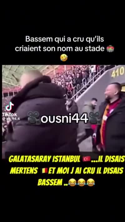snapchat - Bassem qui a cru qu'ils criaint son nom au stade