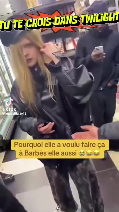snapchat - Une femme se fait attraper en train de voler dans une épicerie