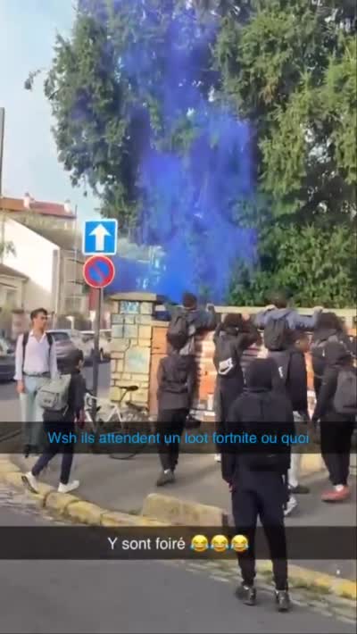 snapchat - Blocus lycée, Wsh ils attendent un loot fortnite ou quoi