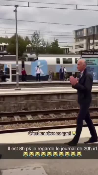 snapchat - Il est 8h pk je regarde le journal de 20h irl