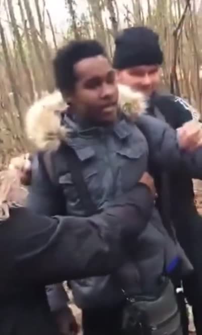 snapchat - Attention Alex ! Tu es mon ami mais attention Alexandre ! Ça c'est une, c'est un avertissement. C'est bon merci, je m'enfuis !