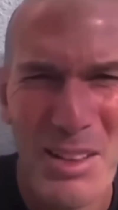 Zinédine Zidane - Bah félicitations hein, je sais pas quoi te dire. Bravo pour ce que tu as fait