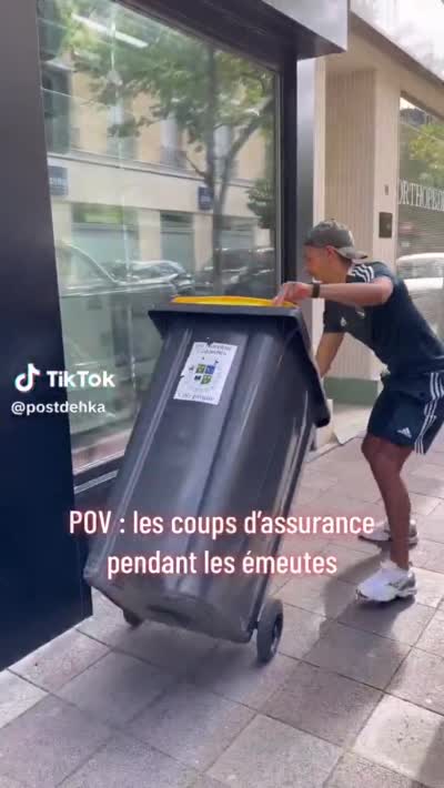 TikTok - Hamza pvris - POV: les coups d'assurance pendant les émeutes